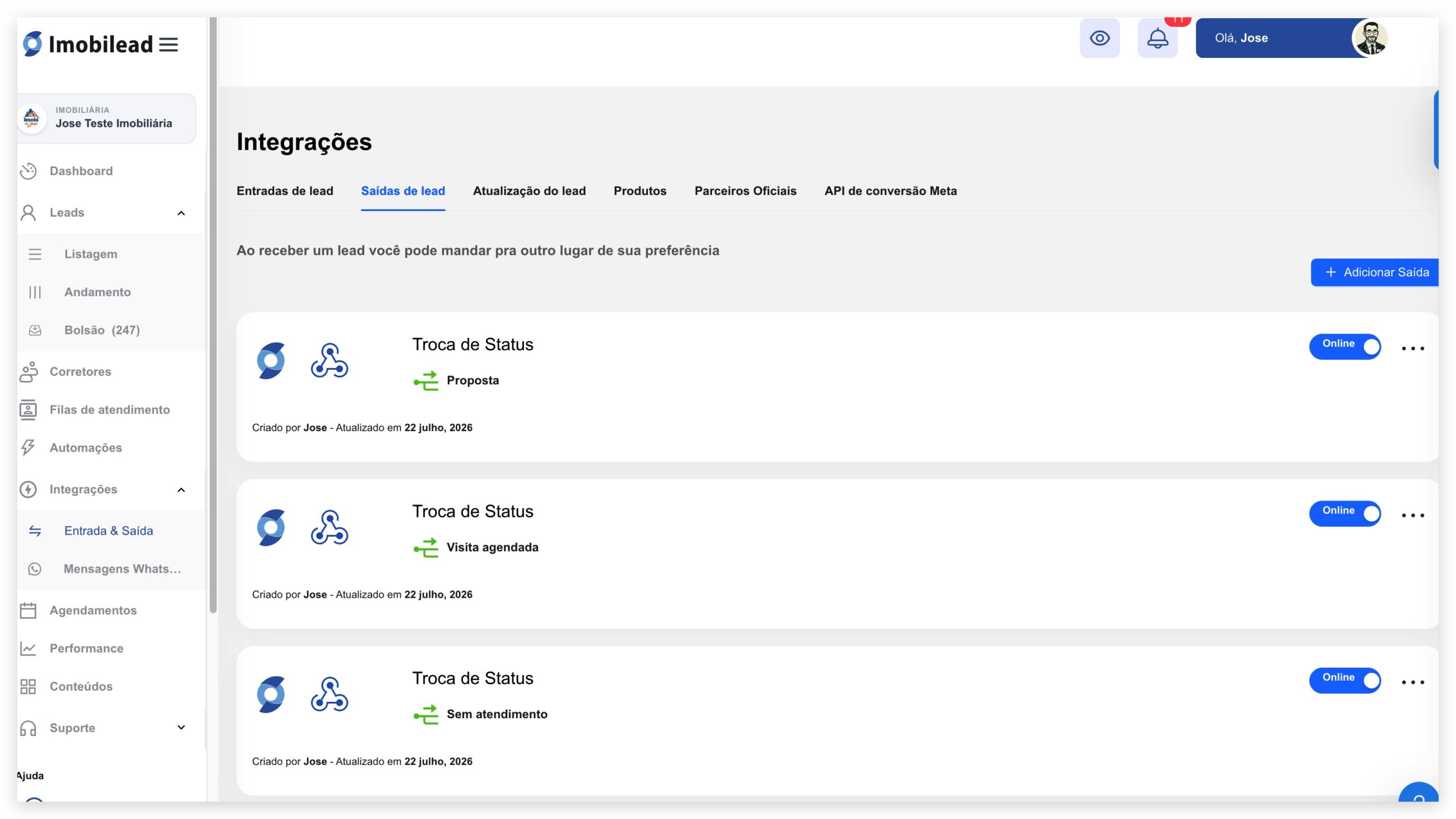 Lista de Saídas configuradas, cada card vinculado a um status do pipeline